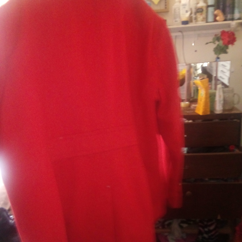 Coat - Picture 5 of 5